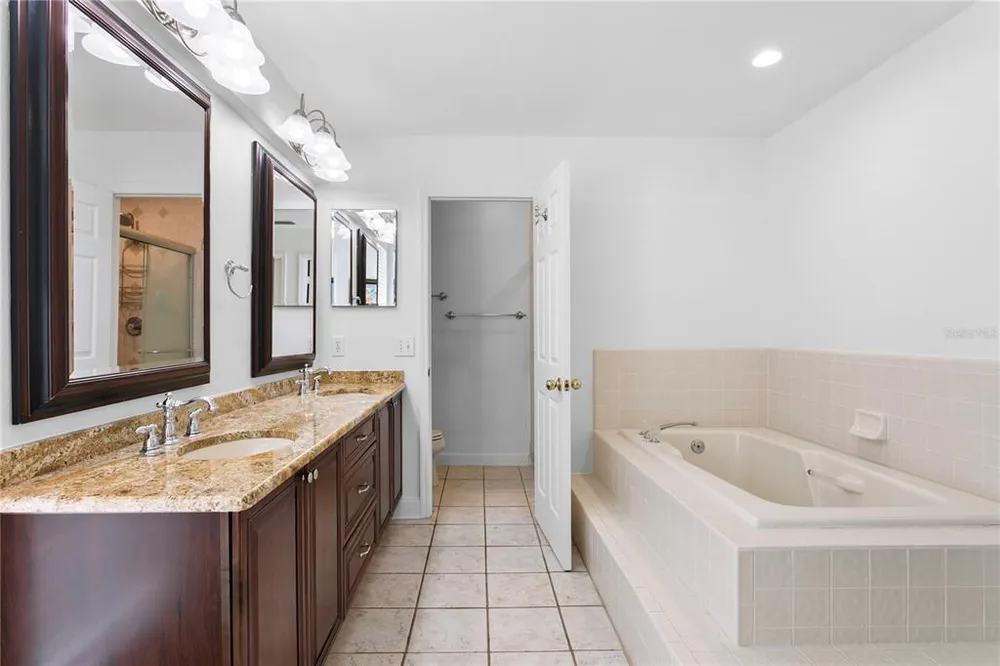 15711 Jericho Dr, Odessa, FL 33556