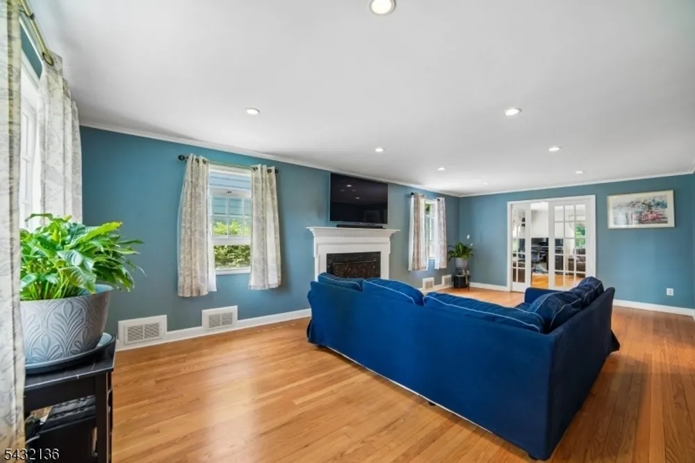 22 Homestead Terrace, Scotch Plains, NJ 07076