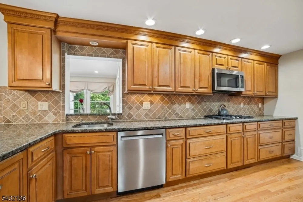 22 Homestead Terrace, Scotch Plains, NJ 07076
