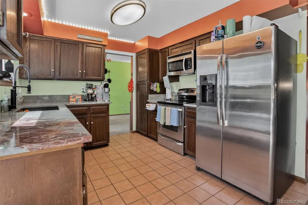 7724 Parfet St, Arvada, CO 80005