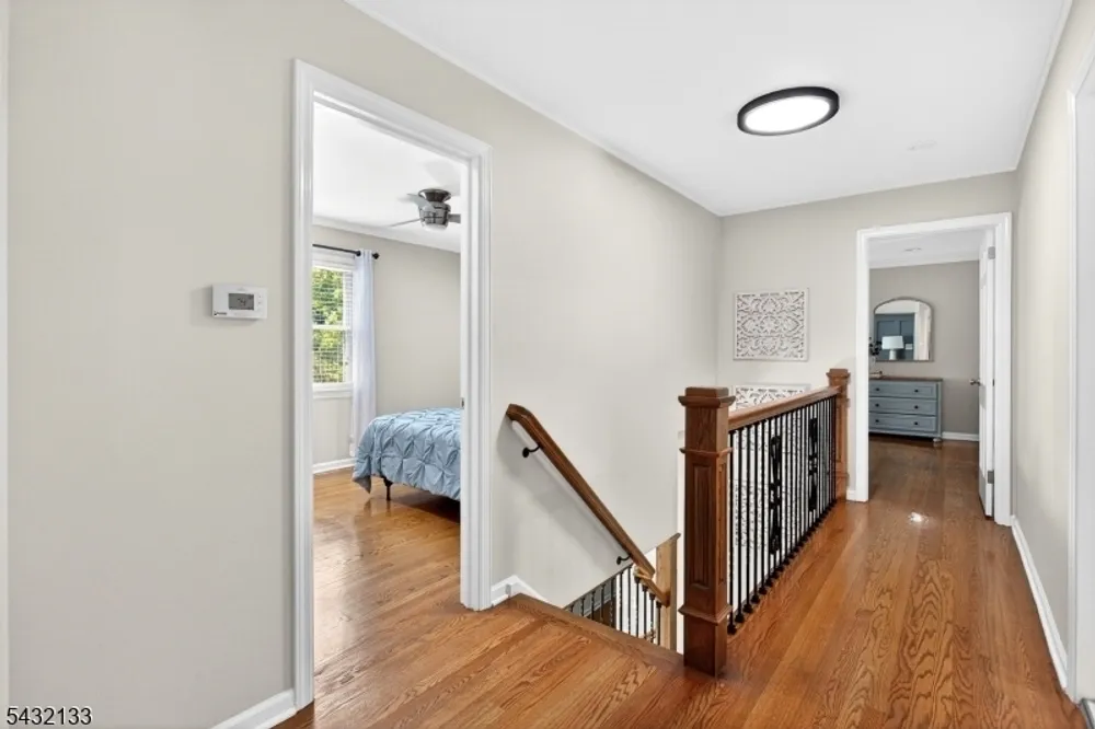 53 Heron Rd, Middletown, NJ 07748