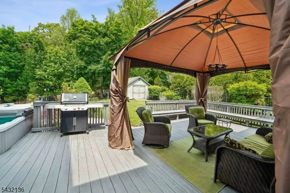 22 Homestead Terrace, Scotch Plains, NJ 07076