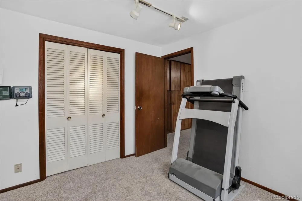 7724 Parfet St, Arvada, CO 80005