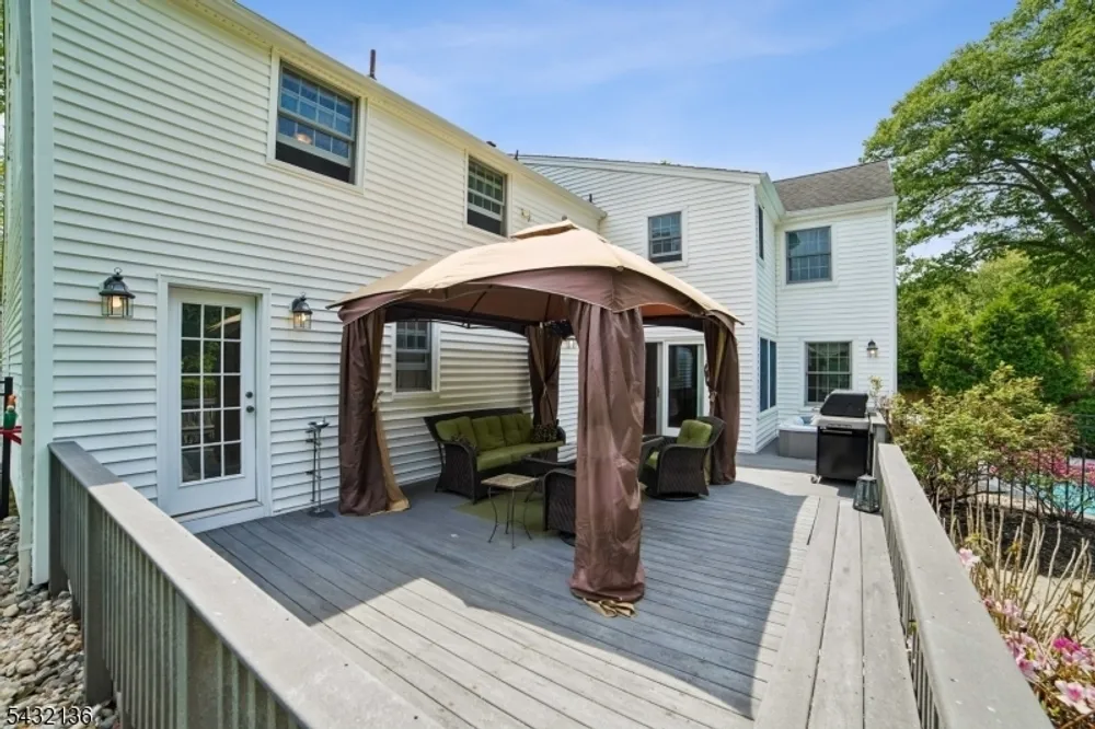22 Homestead Terrace, Scotch Plains, NJ 07076
