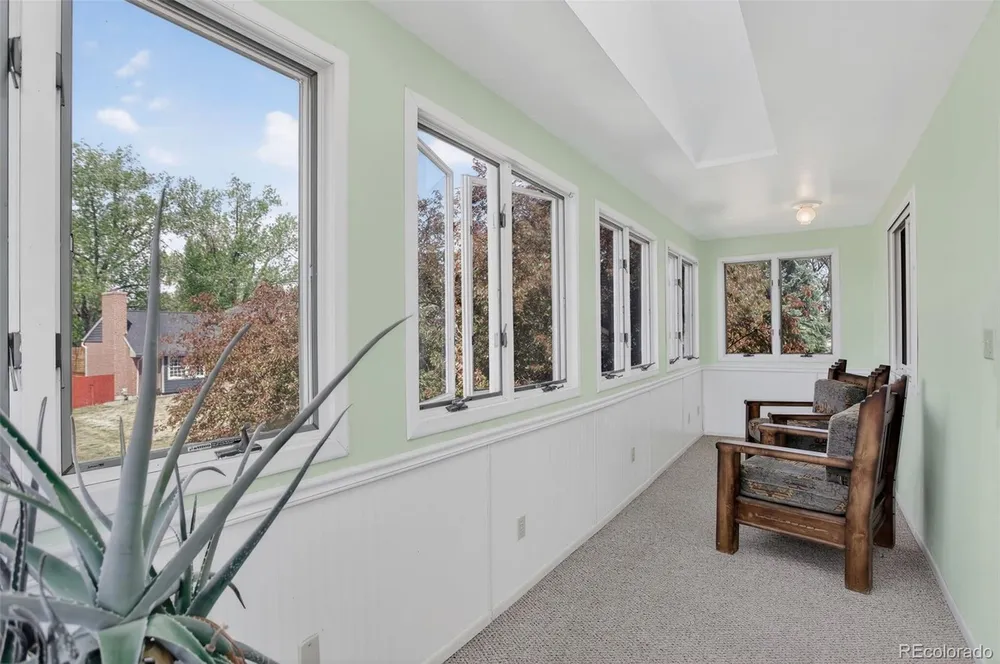 7724 Parfet St, Arvada, CO 80005