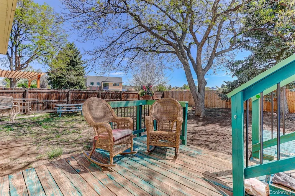 7724 Parfet St, Arvada, CO 80005
