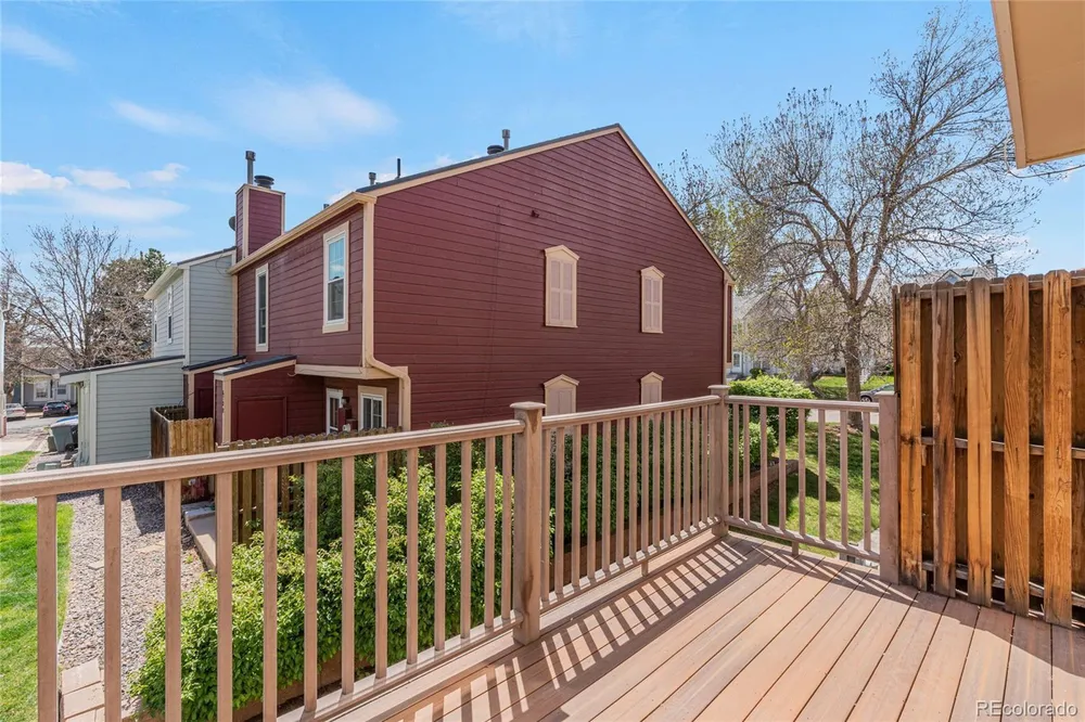 6712 S Holland Way, Littleton, CO 80128