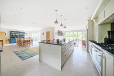Martinsend Lane, Great Missenden, HP16 photo 3