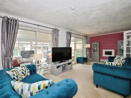 Winford Drive, Broxbourne thumb 2