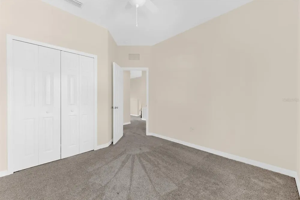 5637 Whitehead St, Bradenton, FL 34203