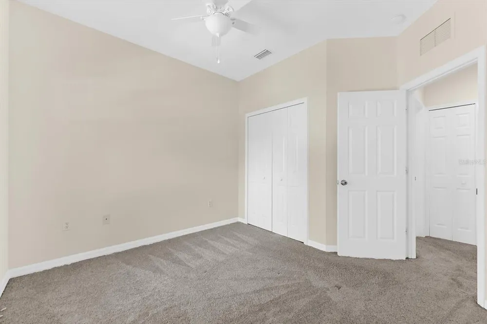 5637 Whitehead St, Bradenton, FL 34203