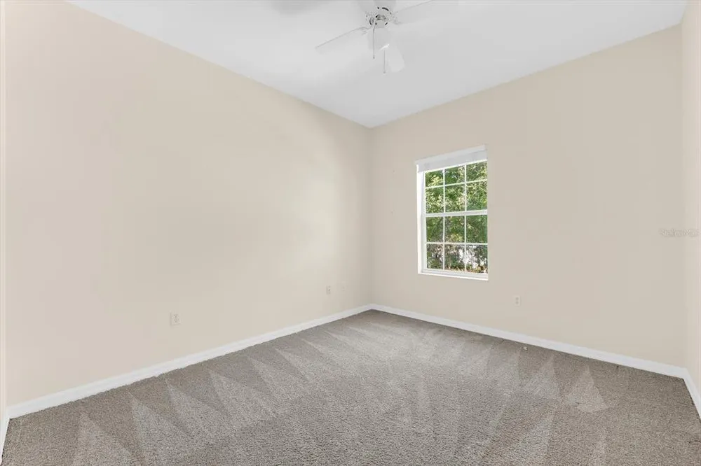 5637 Whitehead St, Bradenton, FL 34203
