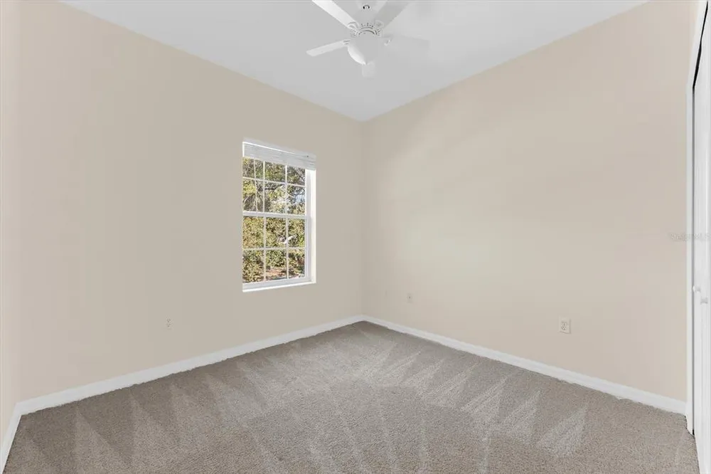 5637 Whitehead St, Bradenton, FL 34203