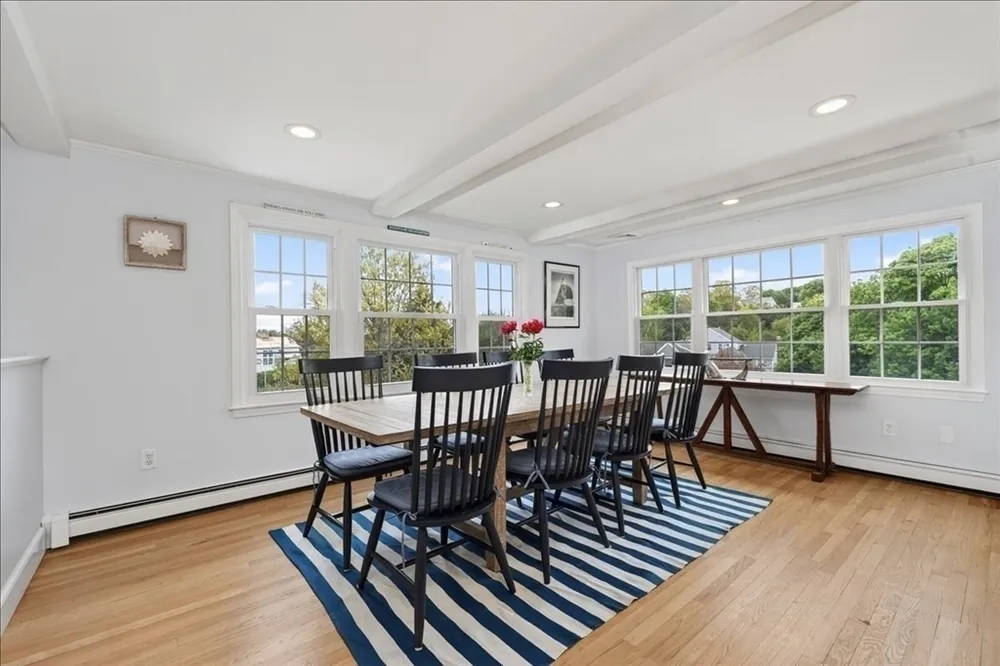 10 Ocean View Dr, Hingham, MA 02043