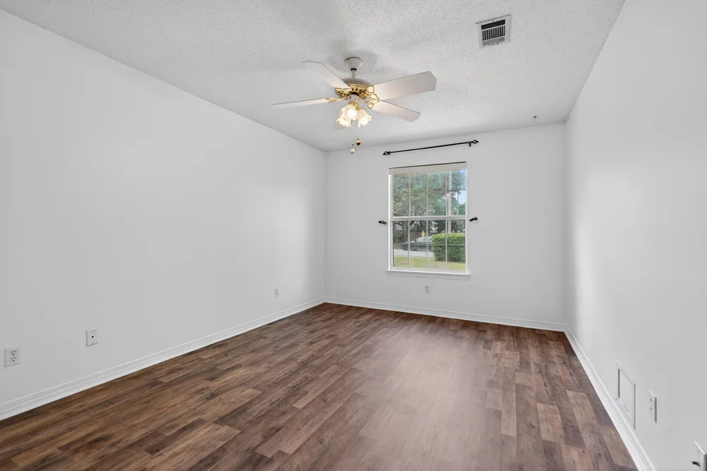 873 Brande Ct, Shalimar, FL 32579