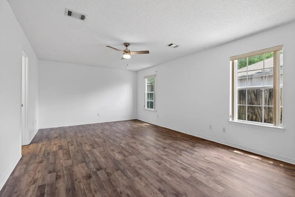 873 Brande Ct, Shalimar, FL 32579