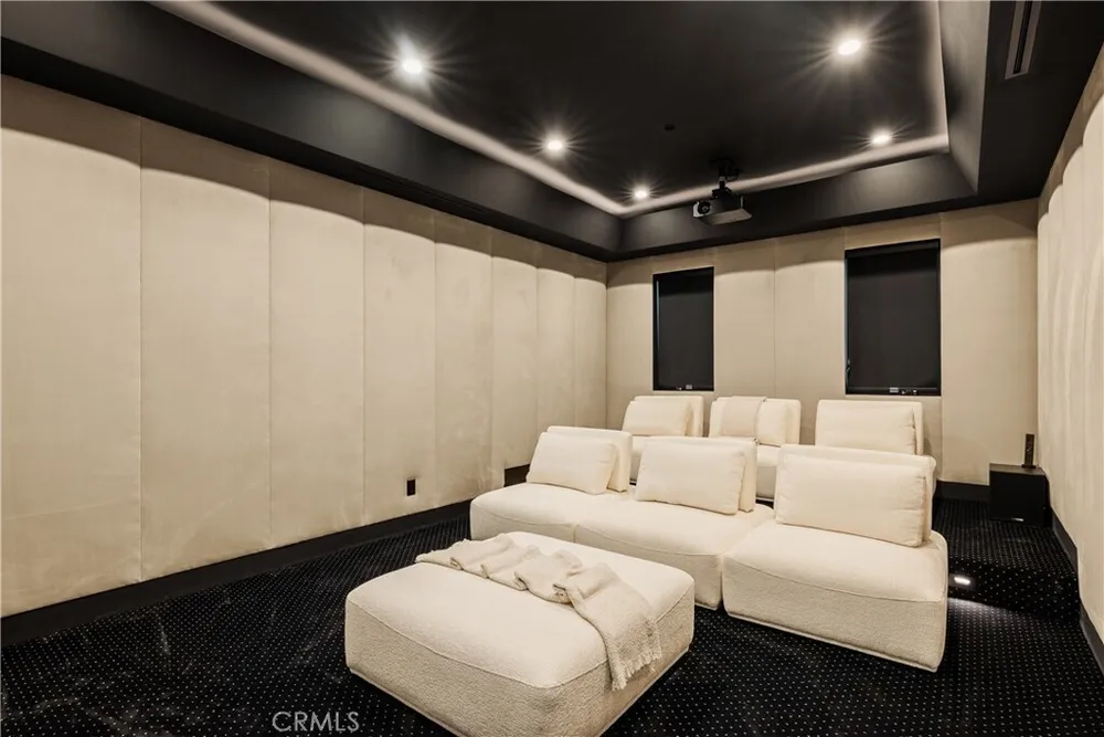 4133 Ventura Canyon Avenue, Sherman Oaks, CA 91423