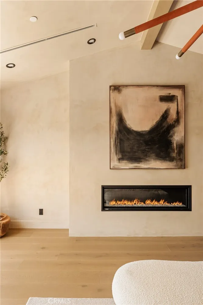 4133 Ventura Canyon Avenue, Sherman Oaks, CA 91423