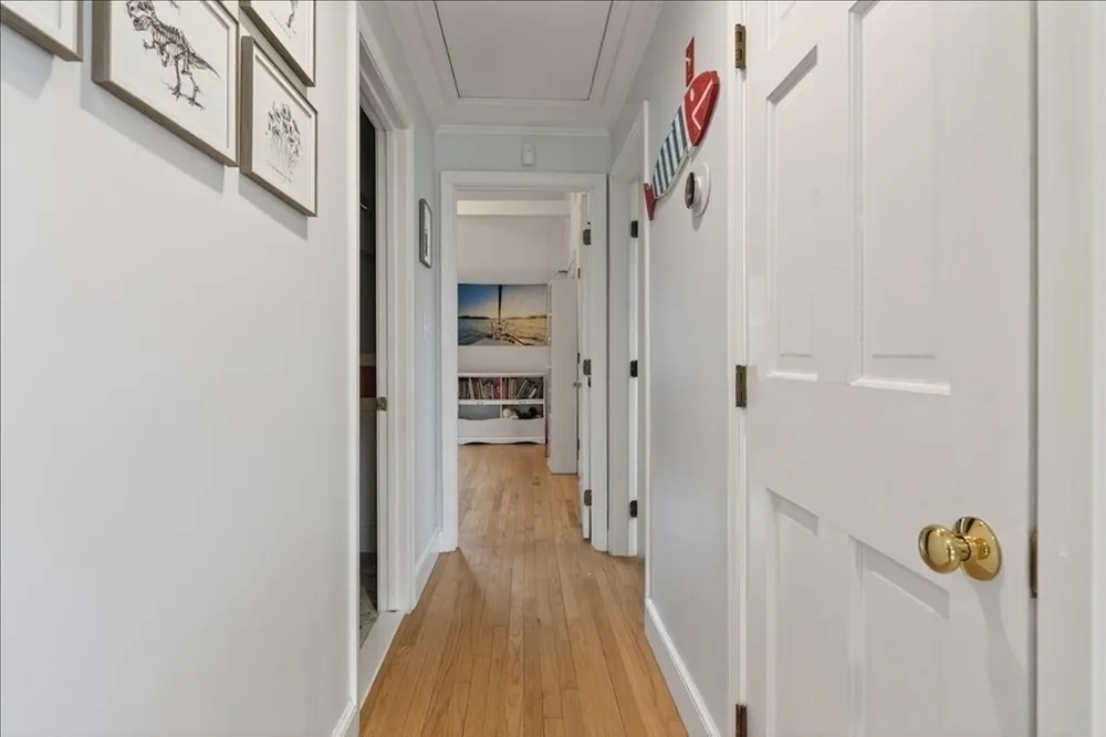 10 Ocean View Dr, Hingham, MA 02043