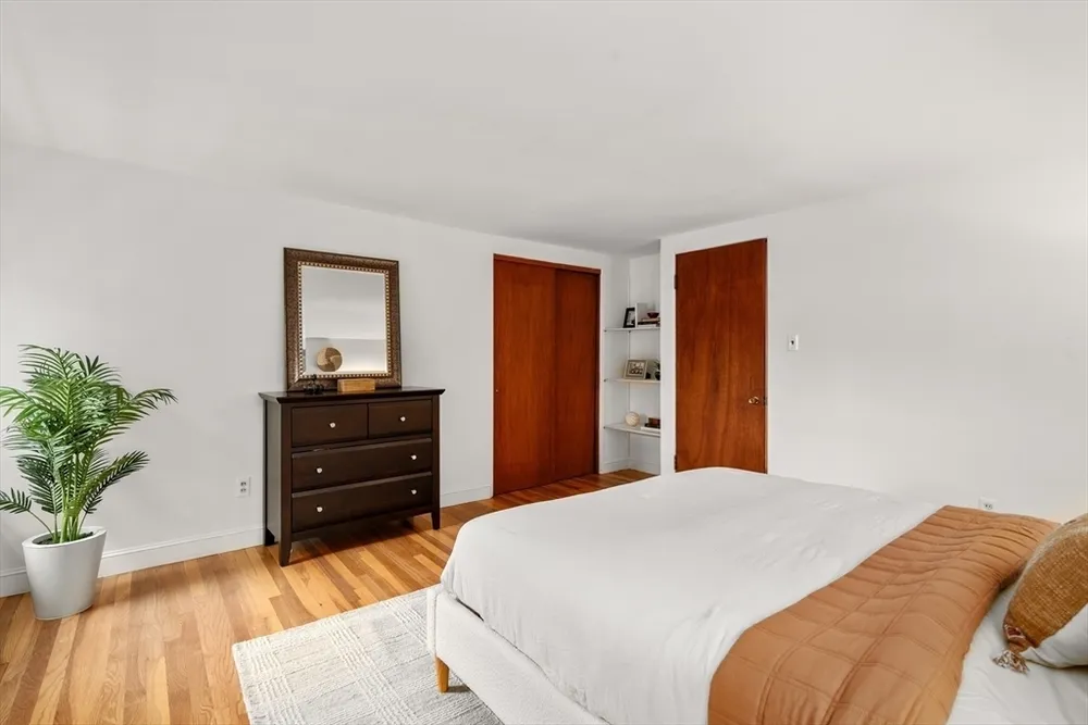 19 New Haven St, Boston, MA 02132