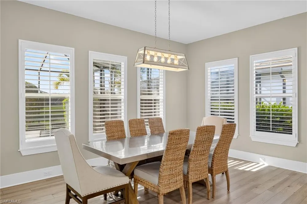 14832 Dockside Ln, Naples, FL 34114