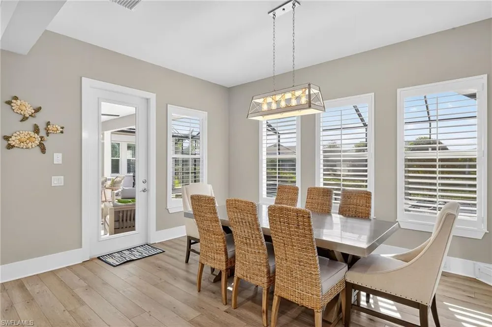 14832 Dockside Ln, Naples, FL 34114