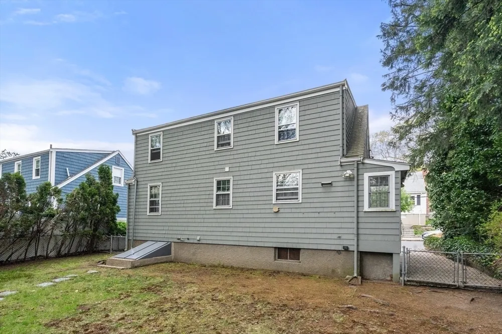 19 New Haven St, Boston, MA 02132