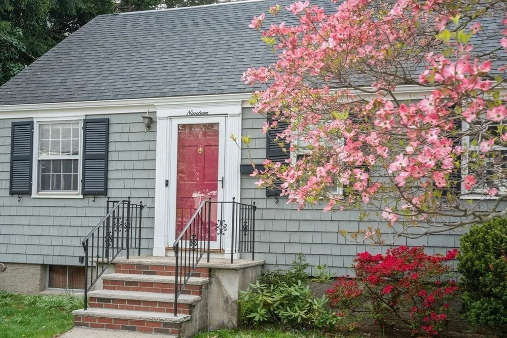 19 New Haven St, Boston, MA 02132