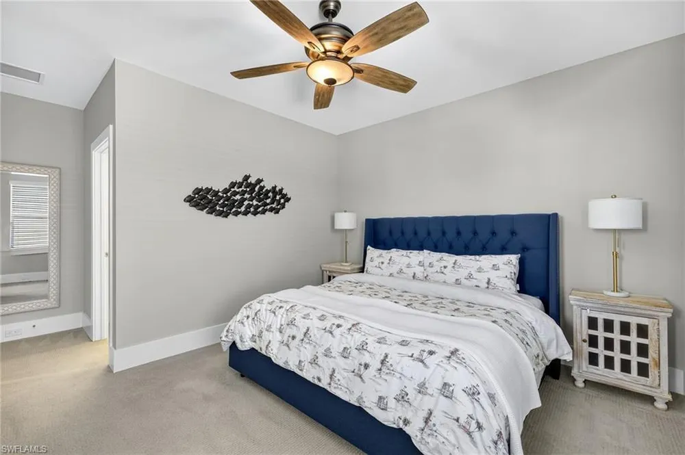 14832 Dockside Ln, Naples, FL 34114