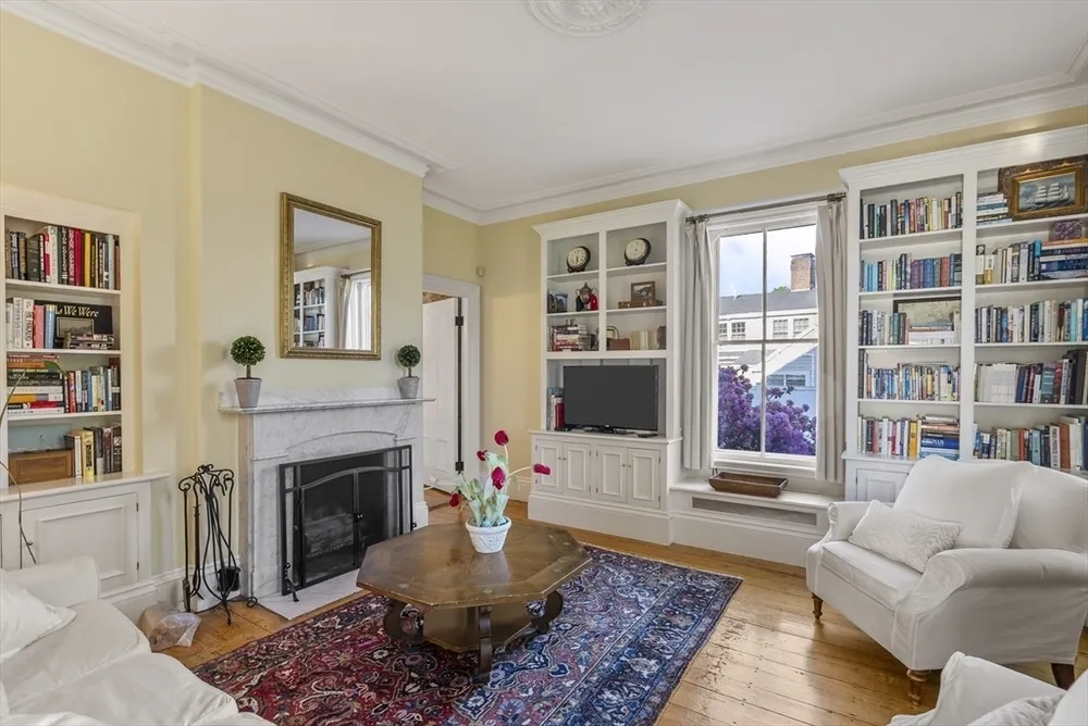 403 Main St, Hingham, MA 02043