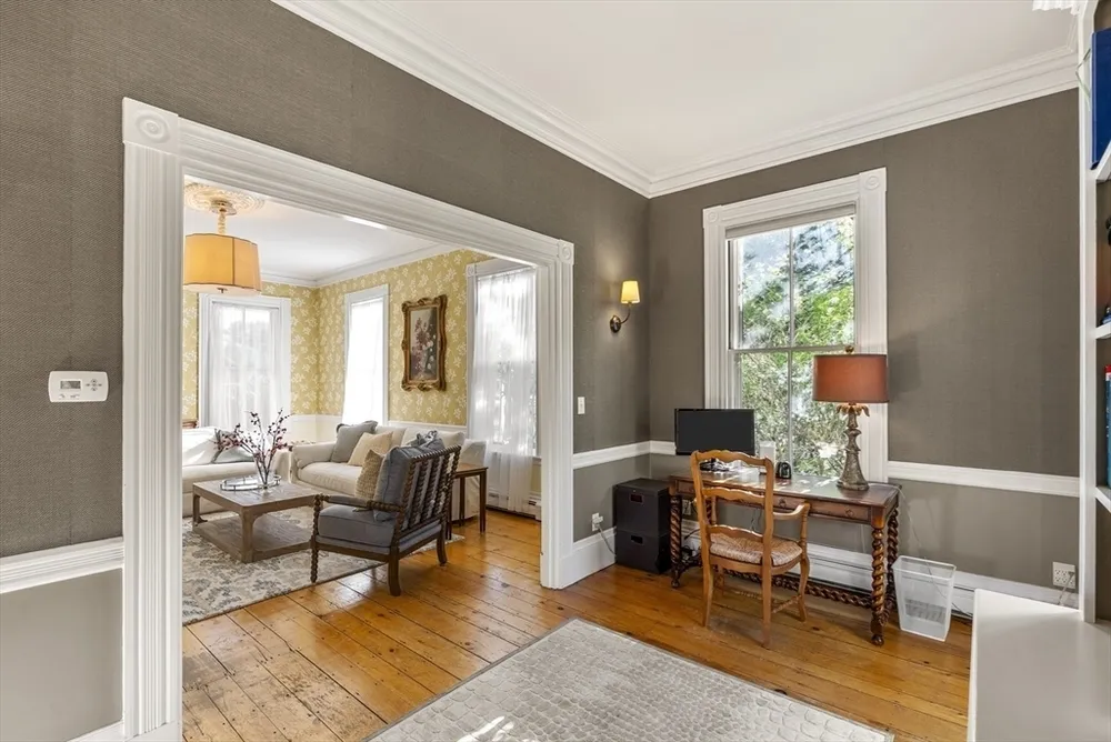 403 Main St, Hingham, MA 02043