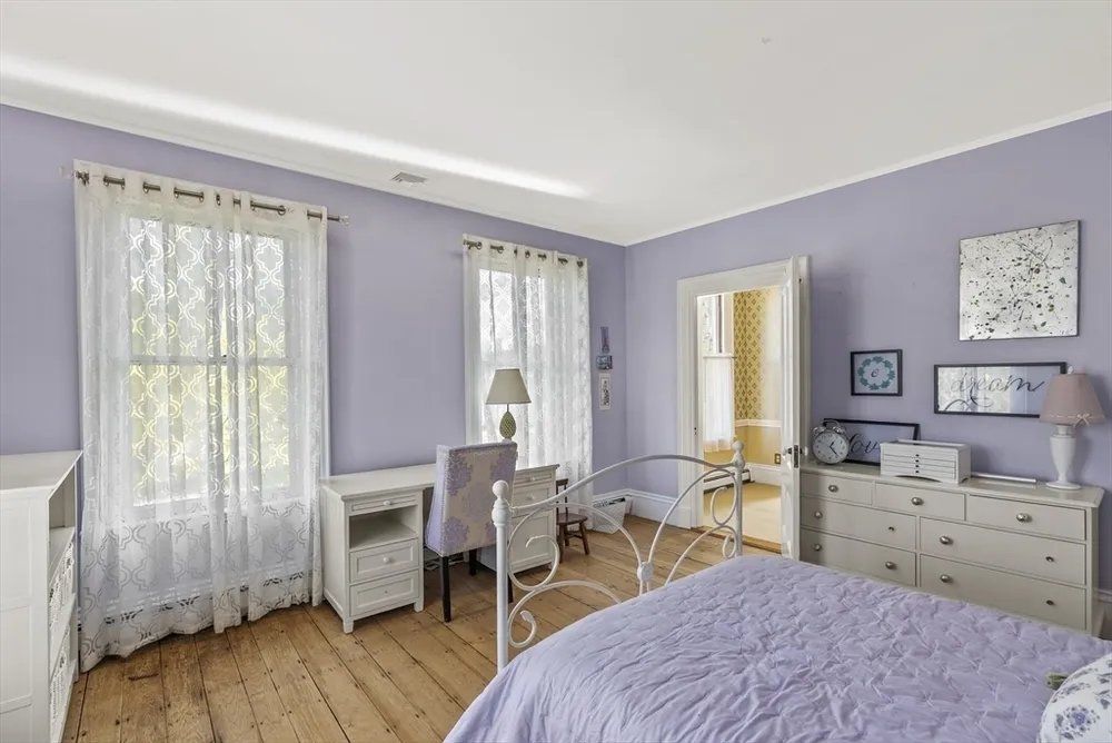 403 Main St, Hingham, MA 02043