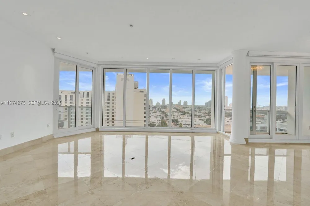 100 Lincoln Rd, Miami Beach, FL 33139