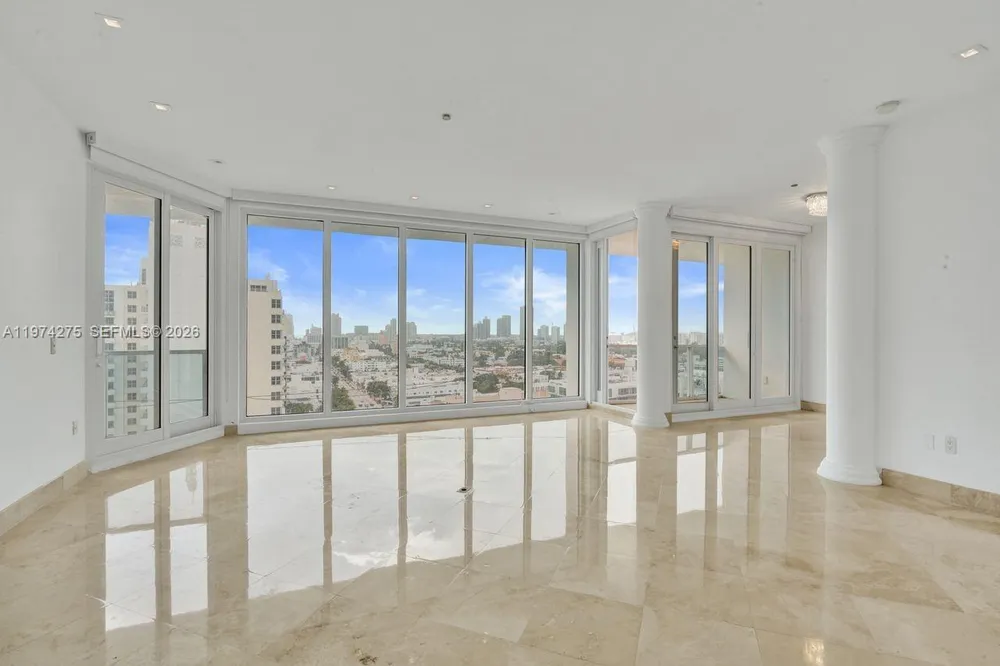 100 Lincoln Rd, Miami Beach, FL 33139