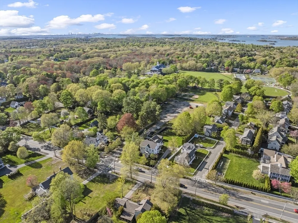 403 Main St, Hingham, MA 02043