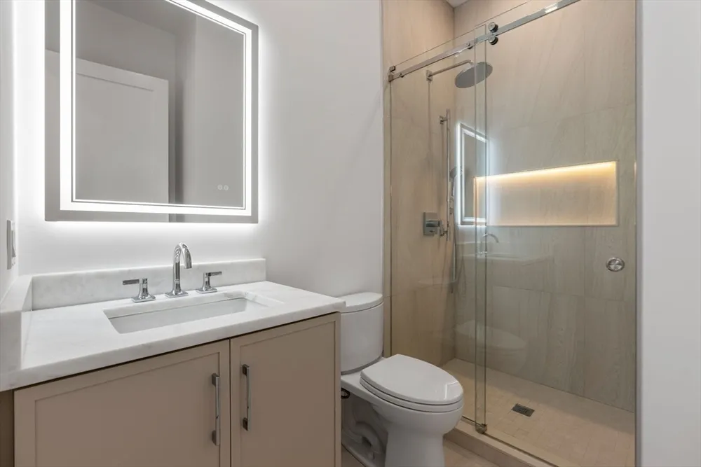 470 Quinobequin Rd, Newton, MA 02468