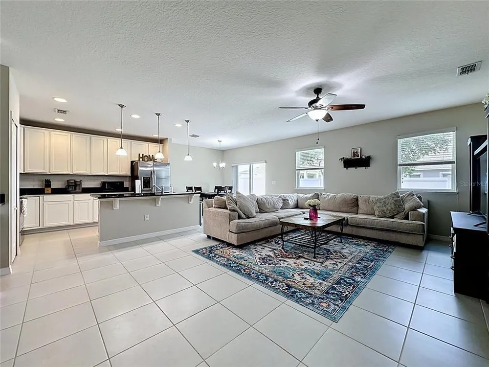174 Cambria Grove Circle, Davenport, FL 33837