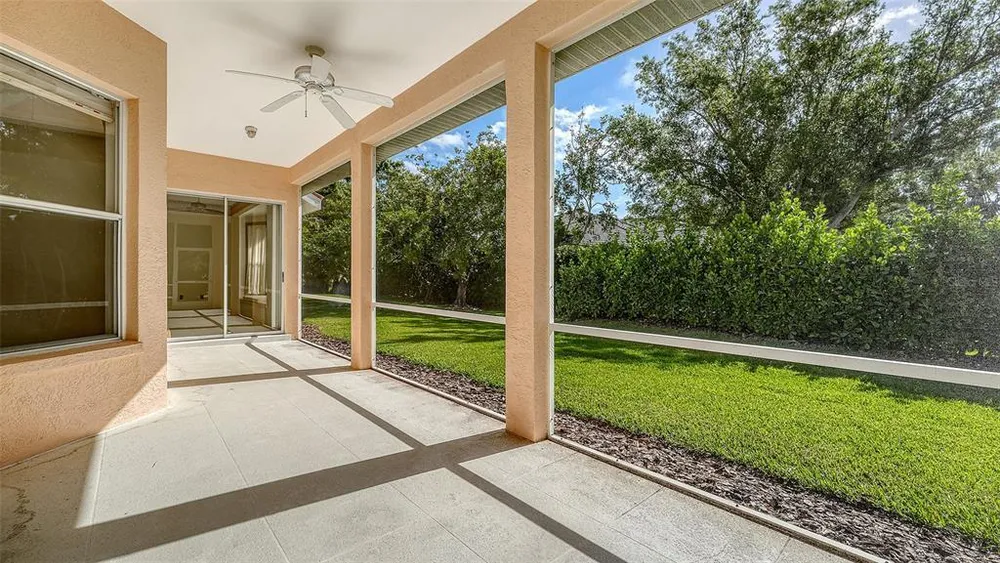 3295 Alex Findlay Pl, Sarasota, FL 34240