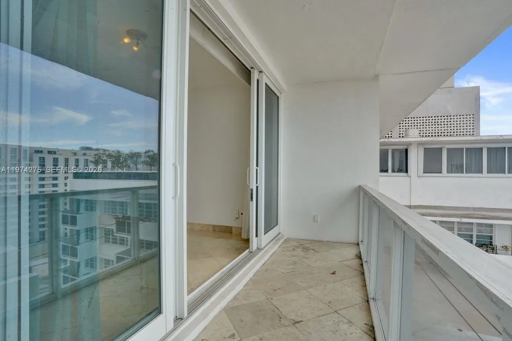 100 Lincoln Rd, Miami Beach, FL 33139