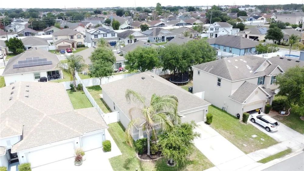 174 Cambria Grove Circle, Davenport, FL 33837