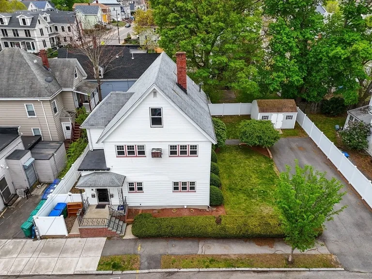 4 West St, Medford, MA 02155