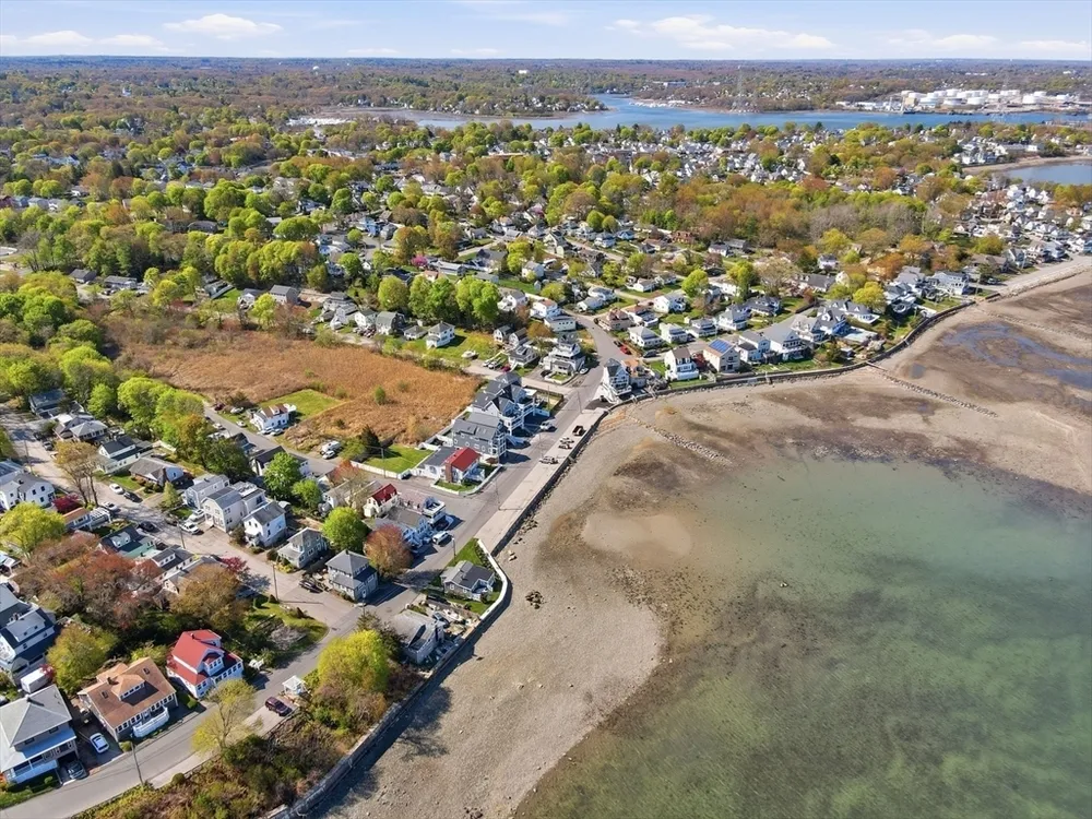 67 Wituwamat Rd, Weymouth, MA 02191