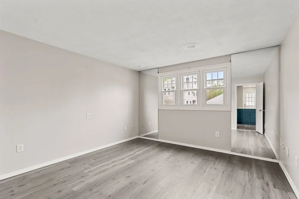 4 West St, Medford, MA 02155