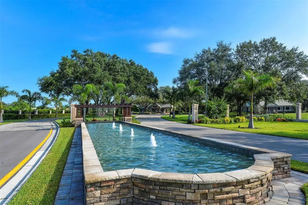 3295 Alex Findlay Pl, Sarasota, FL 34240
