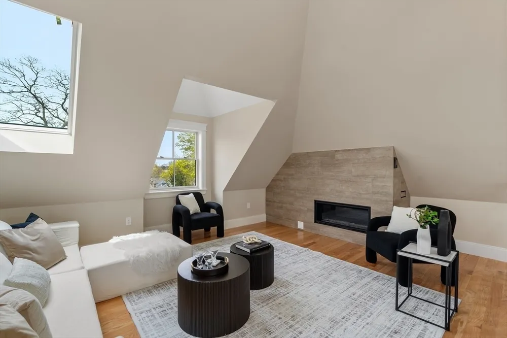 38 Spring Park Ave, Boston, MA 02130