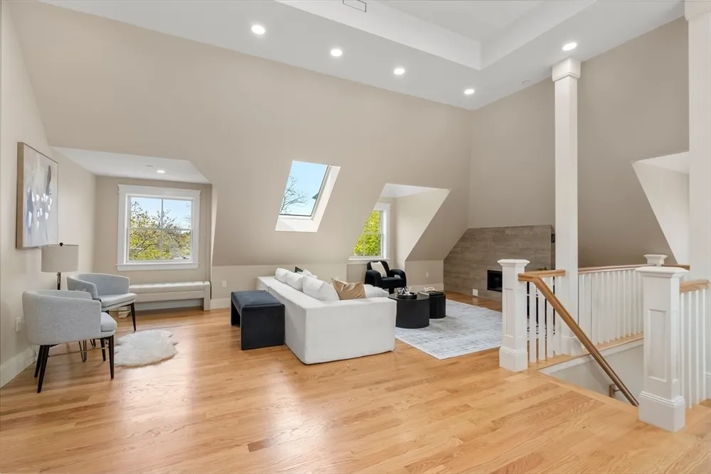 38 Spring Park Ave, Boston, MA 02130