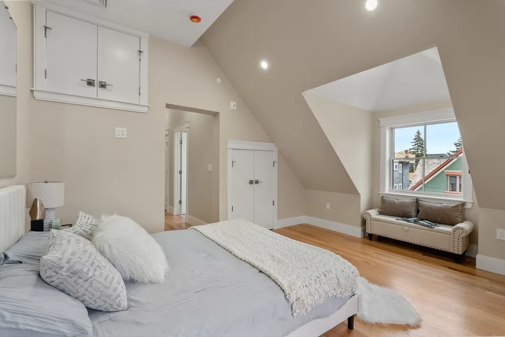 38 Spring Park Ave, Boston, MA 02130