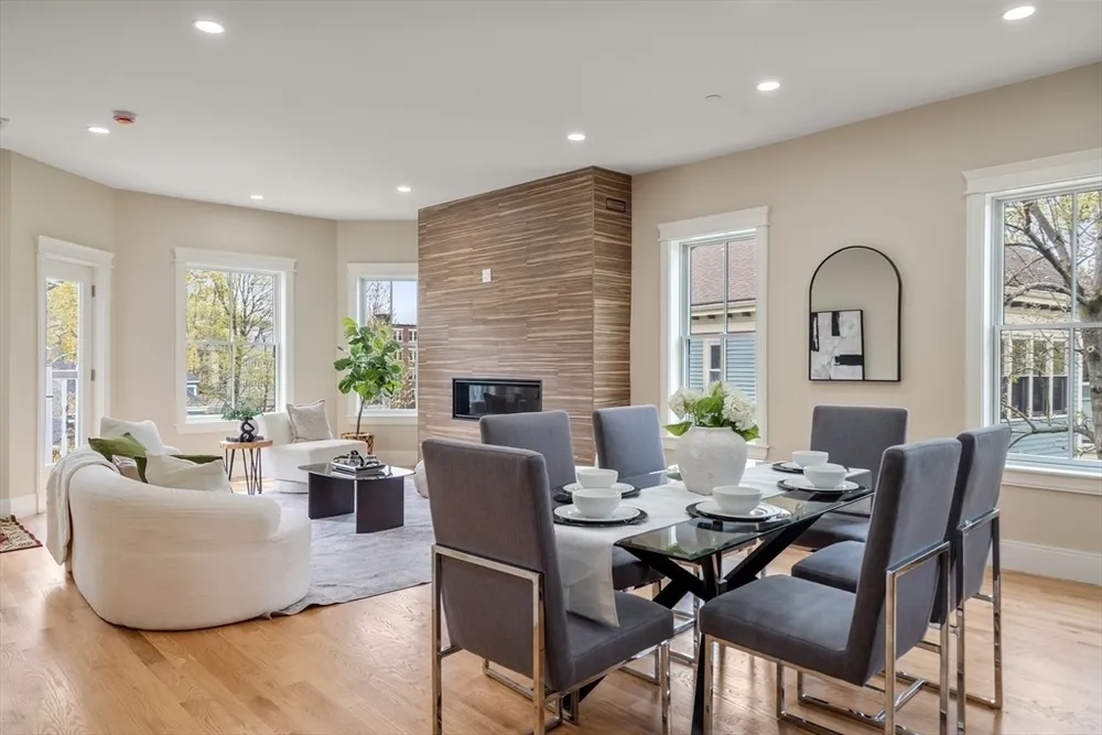 38 Spring Park Ave, Boston, MA 02130