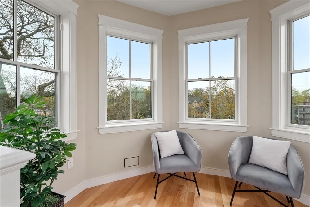38 Spring Park Ave, Boston, MA 02130