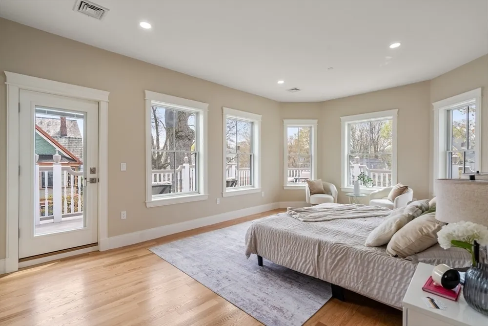 38 Spring Park Ave, Boston, MA 02130